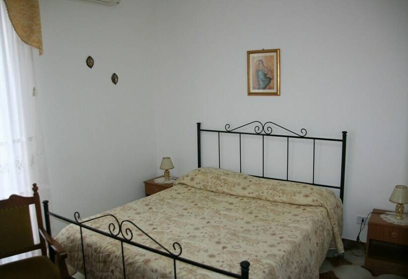 スタンダードルーム, B&b Montesole Holiday