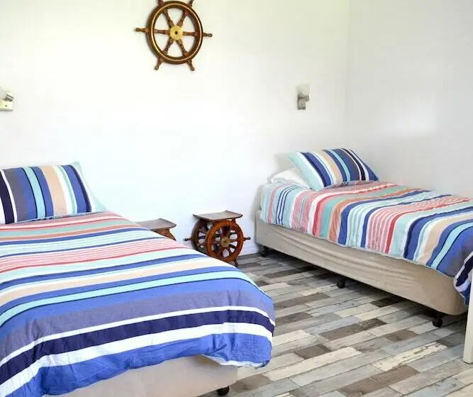 Standard Kolmen Hengen Huone, Busselton Ithaca Motel