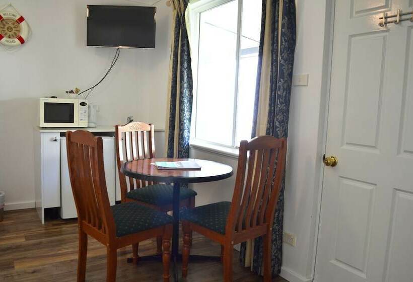 Четырехместный Номер Стандарт, Busselton Ithaca Motel