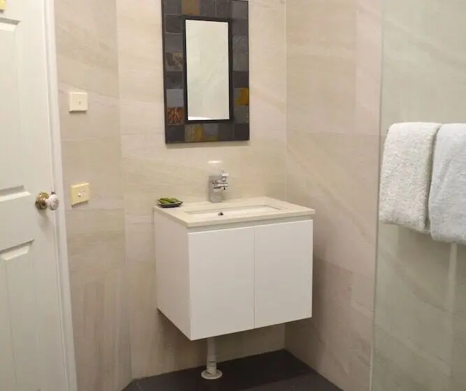 Economy-huone, Busselton Ithaca Motel