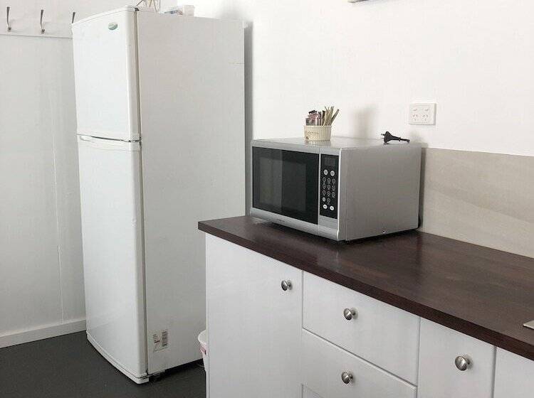 Апартаменты 1 Спальня, Busselton Ithaca Motel