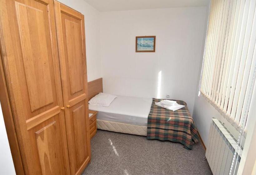 带阳台的三人标准间, Family Hotel Saint Iliya