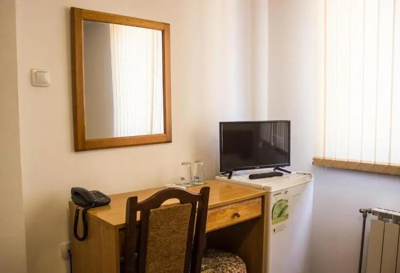 スタンダードトリプルルーム, Family Hotel Saint Iliya