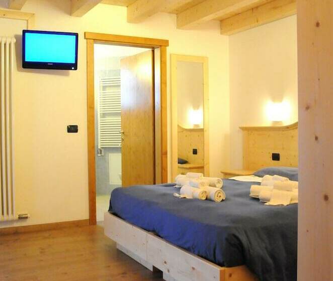 חדר סטנדרט לשלושה, Albergo Alla Posta