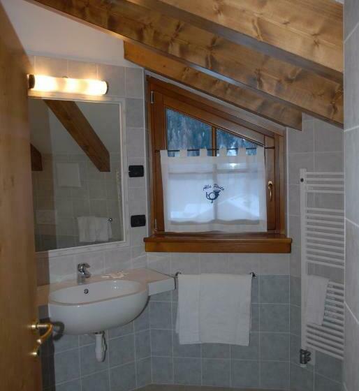 חדר סטנדרט לשלושה, Albergo Alla Posta