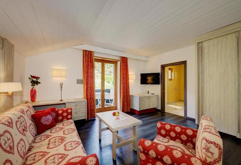 Люкс с Балконом, Alpentirolis