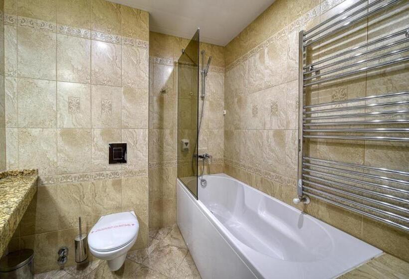 침실 2개 디럭스 아파트, Edelweiss