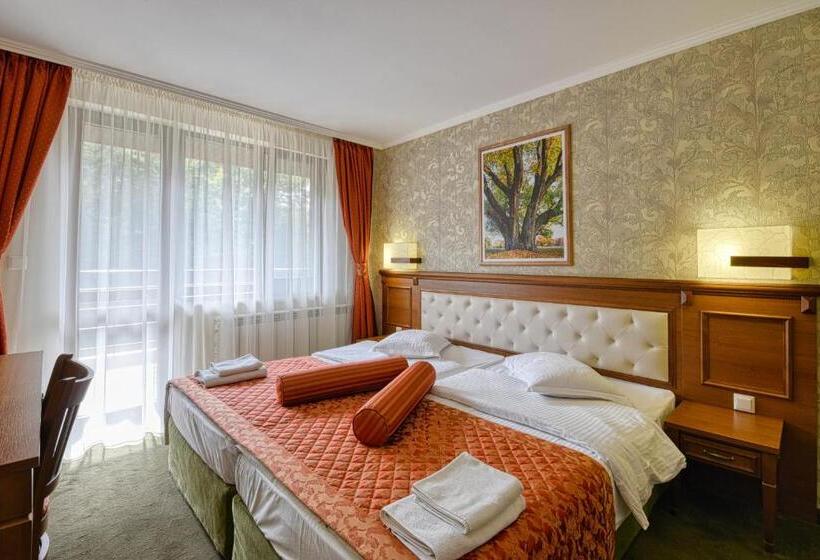 Апартаменты Deluxe 2 Спальни, Edelweiss