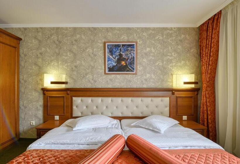 דירת חדר דלוקס, Edelweiss