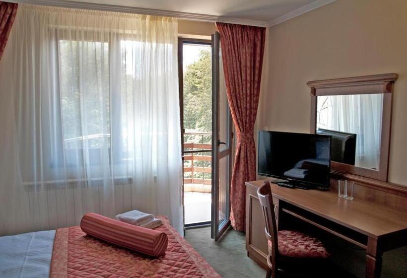 발코니가 있는 2 베드룸 아파트, Edelweiss