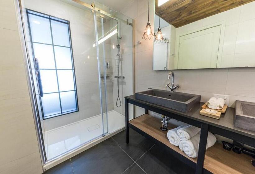 סוויטה, Espace 4 Saisons