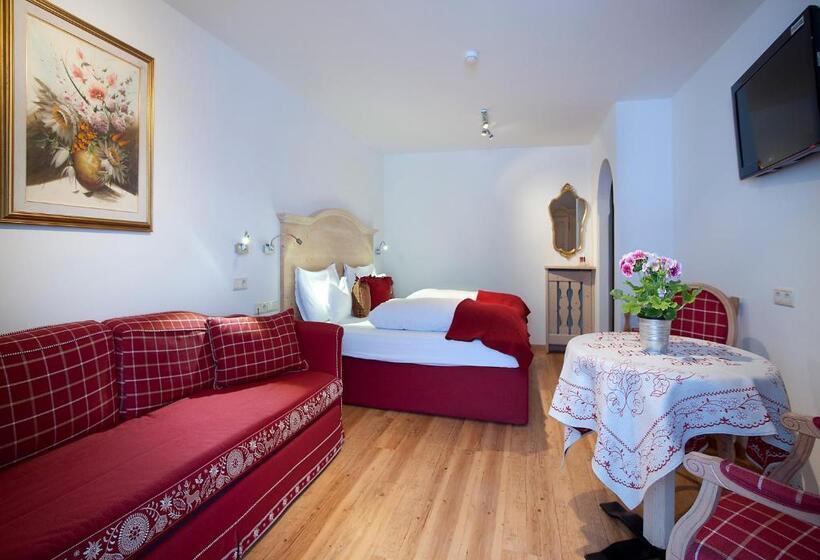 غرفة كومفورت ثلاثية, Italia