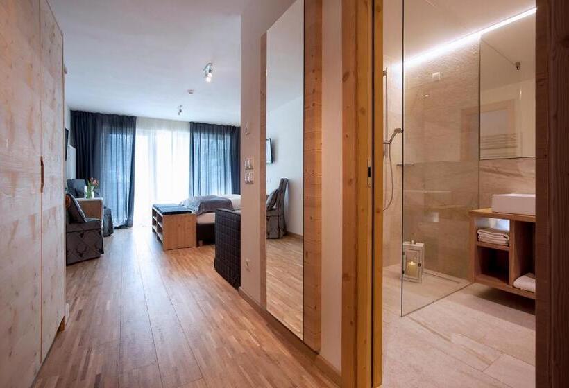 غرفة سوبيريور عائلية, Italia