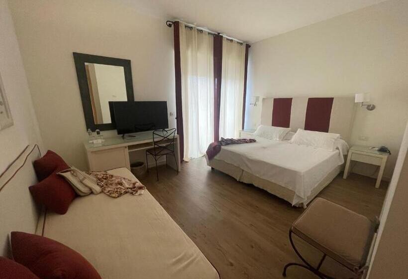 اتاق سوپریور با چشم‌انداز دریا, Ril