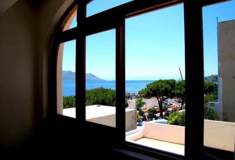 سوییت جونیور, Santa Marina Antica Foresteria