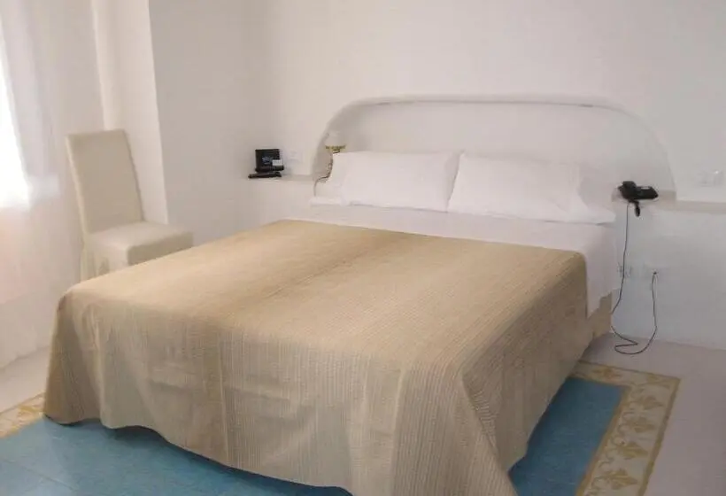 اتاق سوپریور با چشمانداز دریا, Santa Marina Antica Foresteria