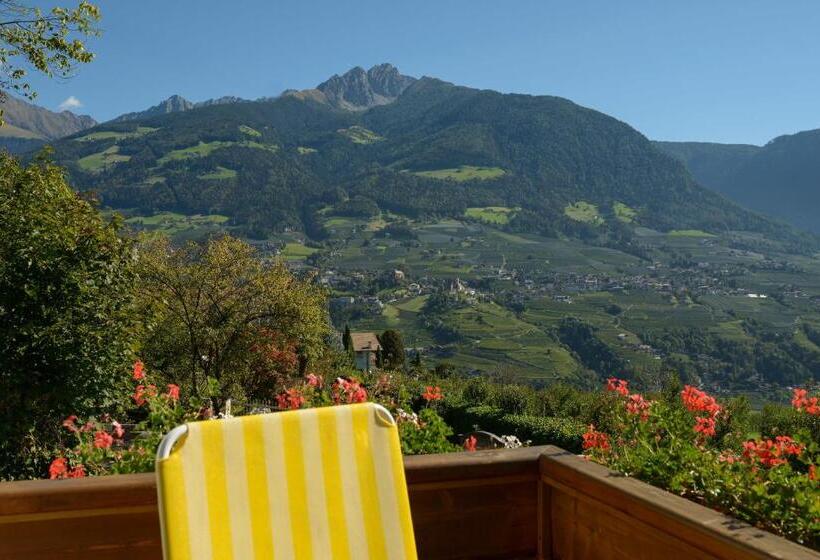 Номер Superior, Stefanie