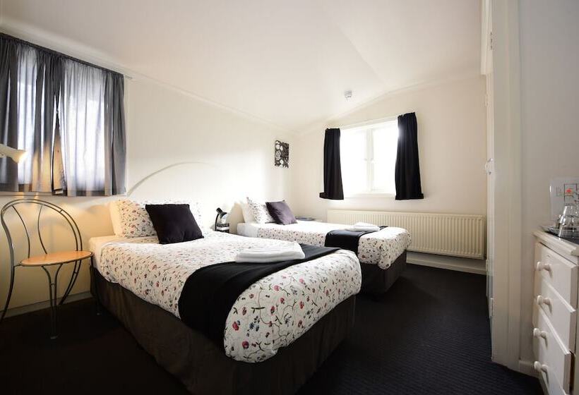 수피리어 룸, Black Bear Inn