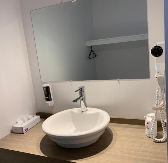 חדר סטנדרט, Motel Le Rond Point