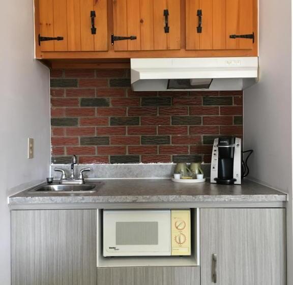 غرفة قياسية, Motel Le Sabre