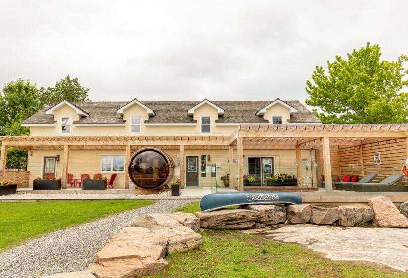 Négyágyas Standard Szoba, Rawley Resort, Spa & Marina