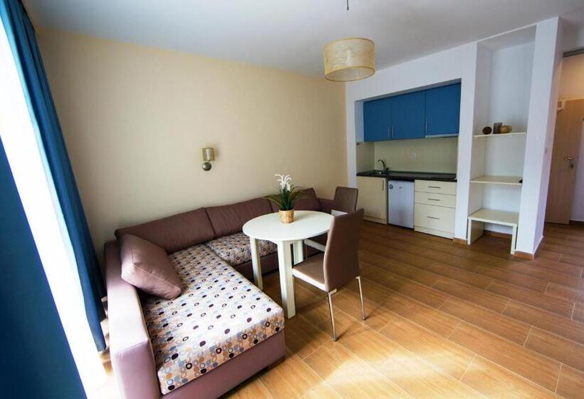 침실 1개 주택, Waterside Houses