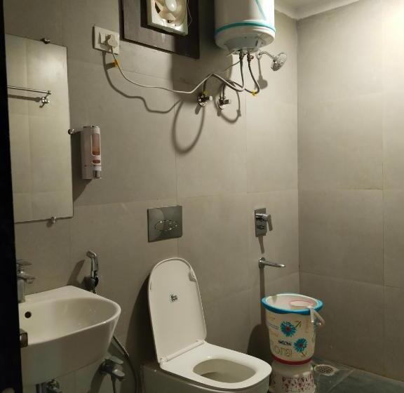 デラックスルーム, Destiny