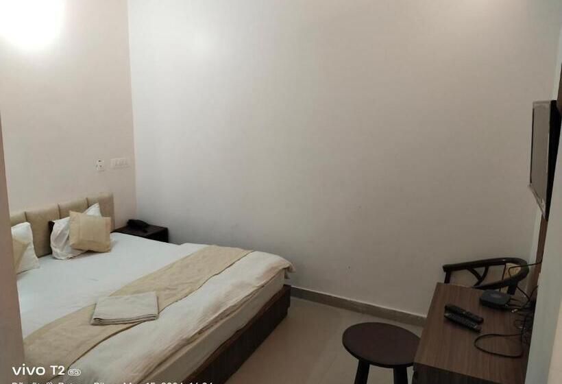 ファミリールーム, Destiny