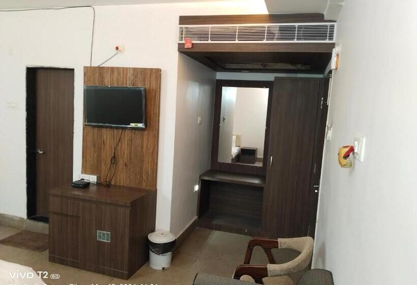 デラックスルーム, Destiny