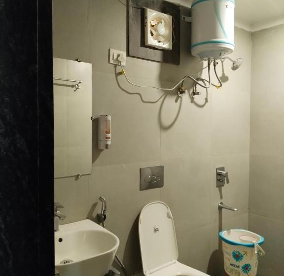 デラックスルーム, Destiny