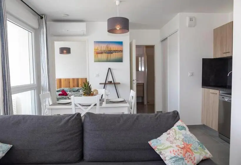 2 Bedrooms Apartment Lake View, My Hôtel Résidences   Port Leucate