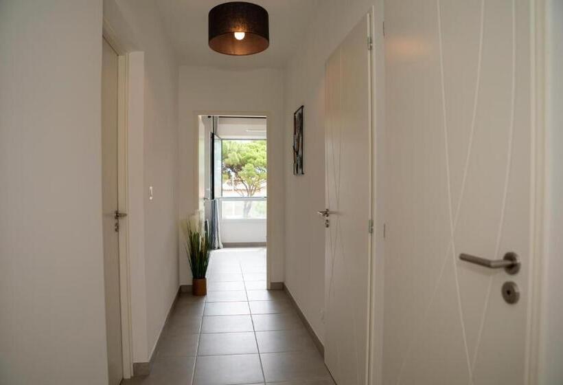 Апартаменты Deluxe 1 Спальня, My Hôtel Résidences   Port Leucate