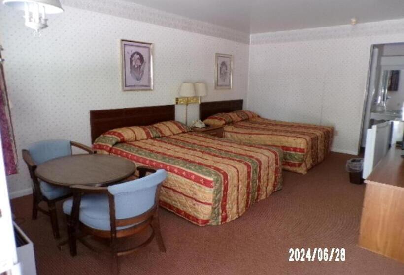 اتاق استاندارد, Relax Inn