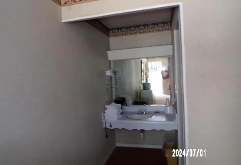 اتاق استاندارد, O Relax Inn Lewisburg Near I 64