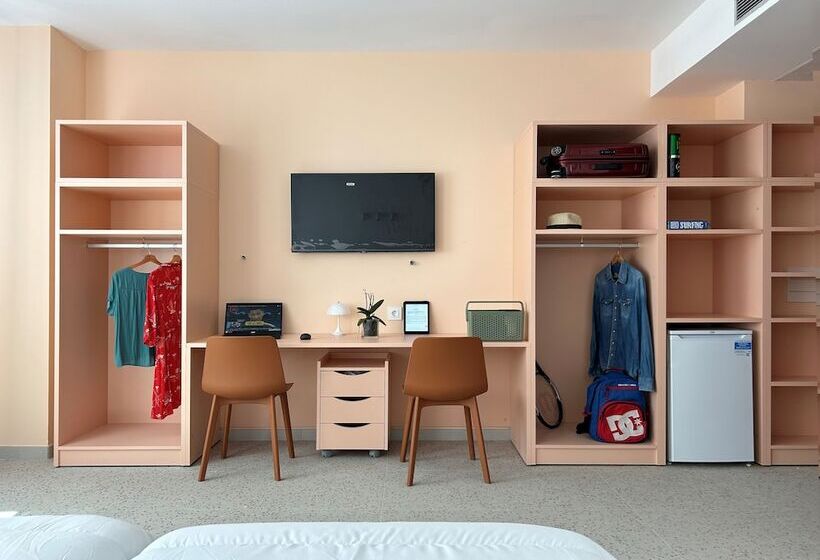 اتاق استاندارد, Loop Homes Tower Burjassot