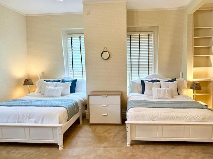 חדר דלוקס, The Underwood Hale House