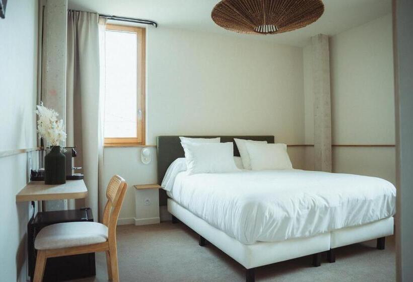 Номер Стандарт Вид на Бассейн, La Maison Gaïa Hôtel & Spa