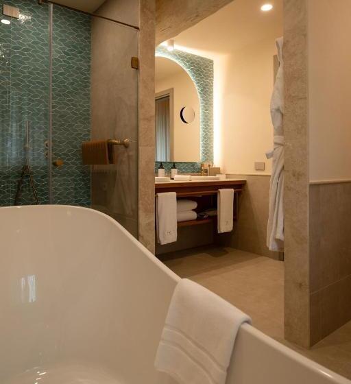 Люкс с Бассейном, La Monastica Resort & Spa