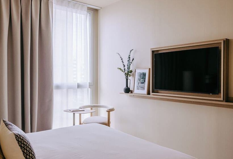 غرفة قياسية, Sangha Toulouse