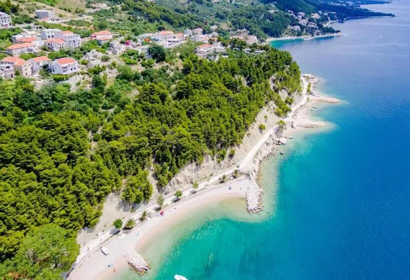 Quarto standard vista mar com balcao, Villa Kosa