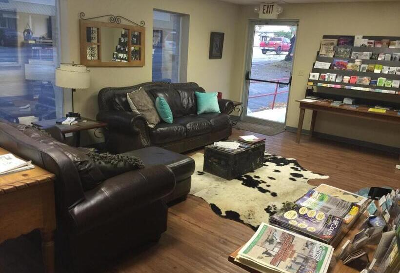 جناح ديلوكس, A Place To Stay Rooms