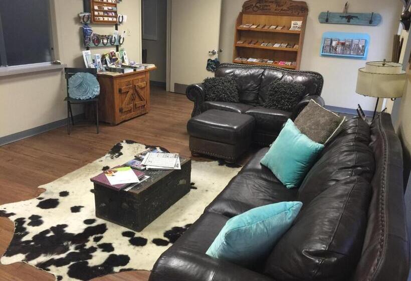 جناح ديلوكس, A Place To Stay Rooms