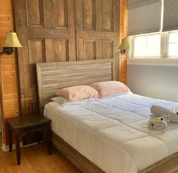 غرفة قياسية, Madame Isabelle's House