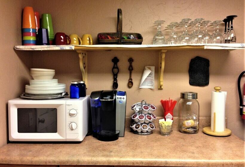 Номер Deluxe, Arden Forest Inn