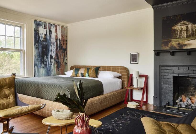 带大床的标准间, Blind Tiger Asheville