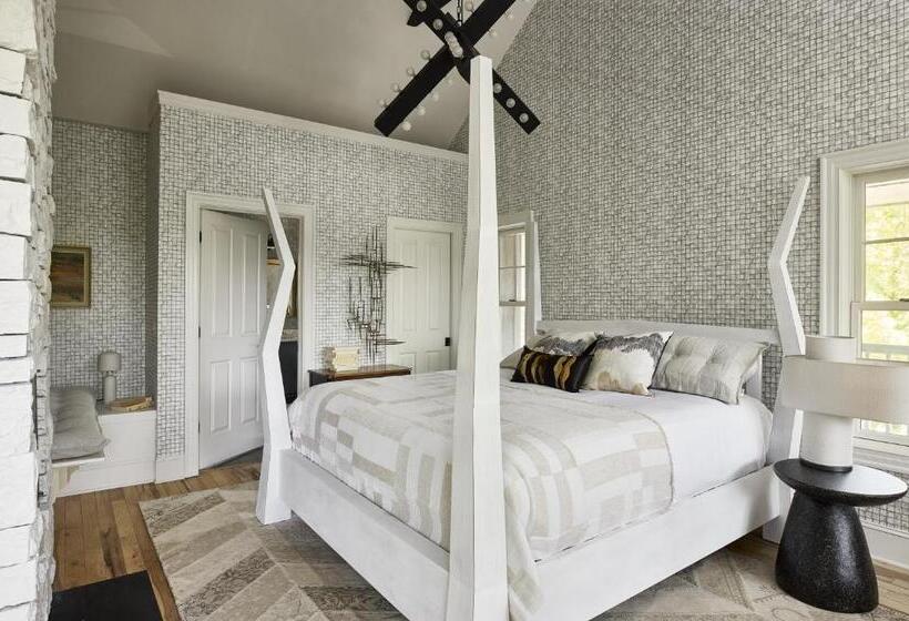 带大床的标准间, Blind Tiger Asheville