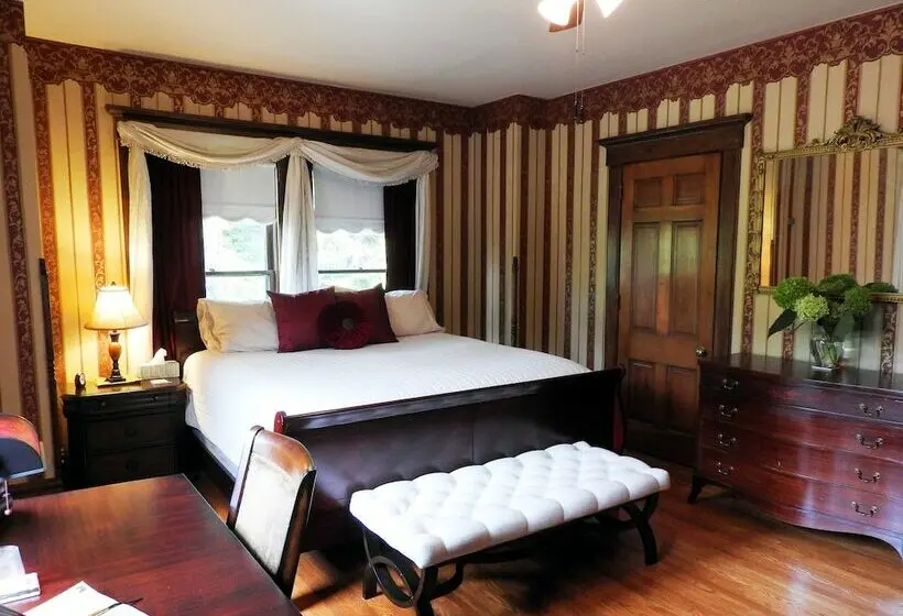 Deluxe-huone, Champaign Garden Inn