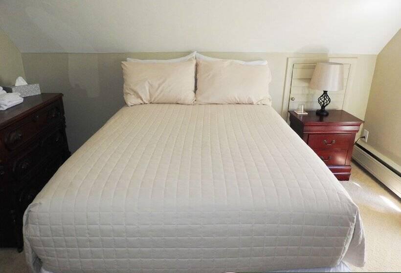 スタンダードルーム, Champaign Garden Inn