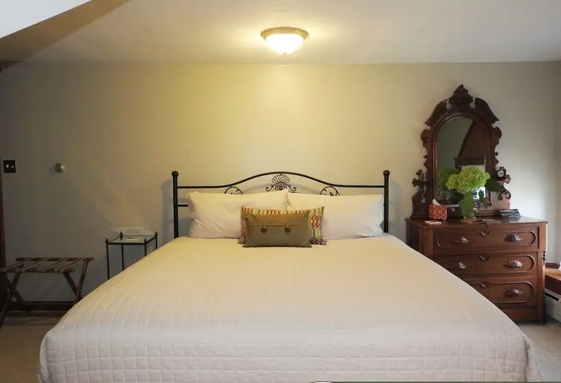 Standard-huone, Champaign Garden Inn