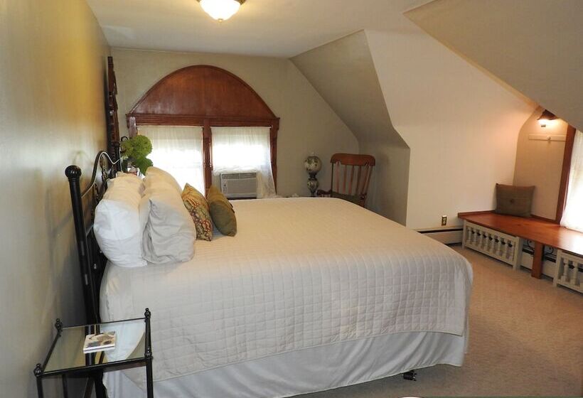 スタンダードルーム, Champaign Garden Inn